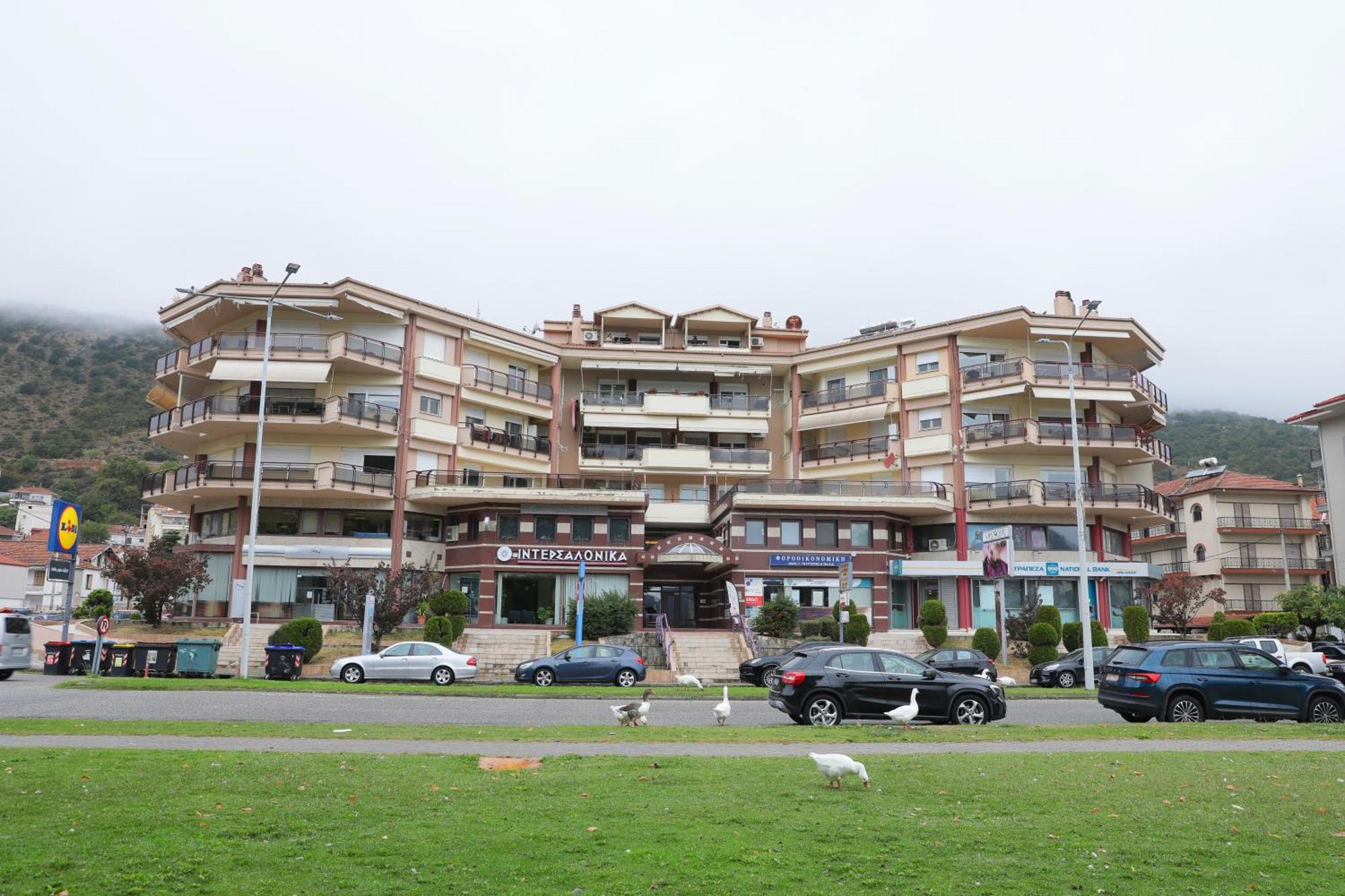 Lida'S Apartment Lake View Кастория Экстерьер фото