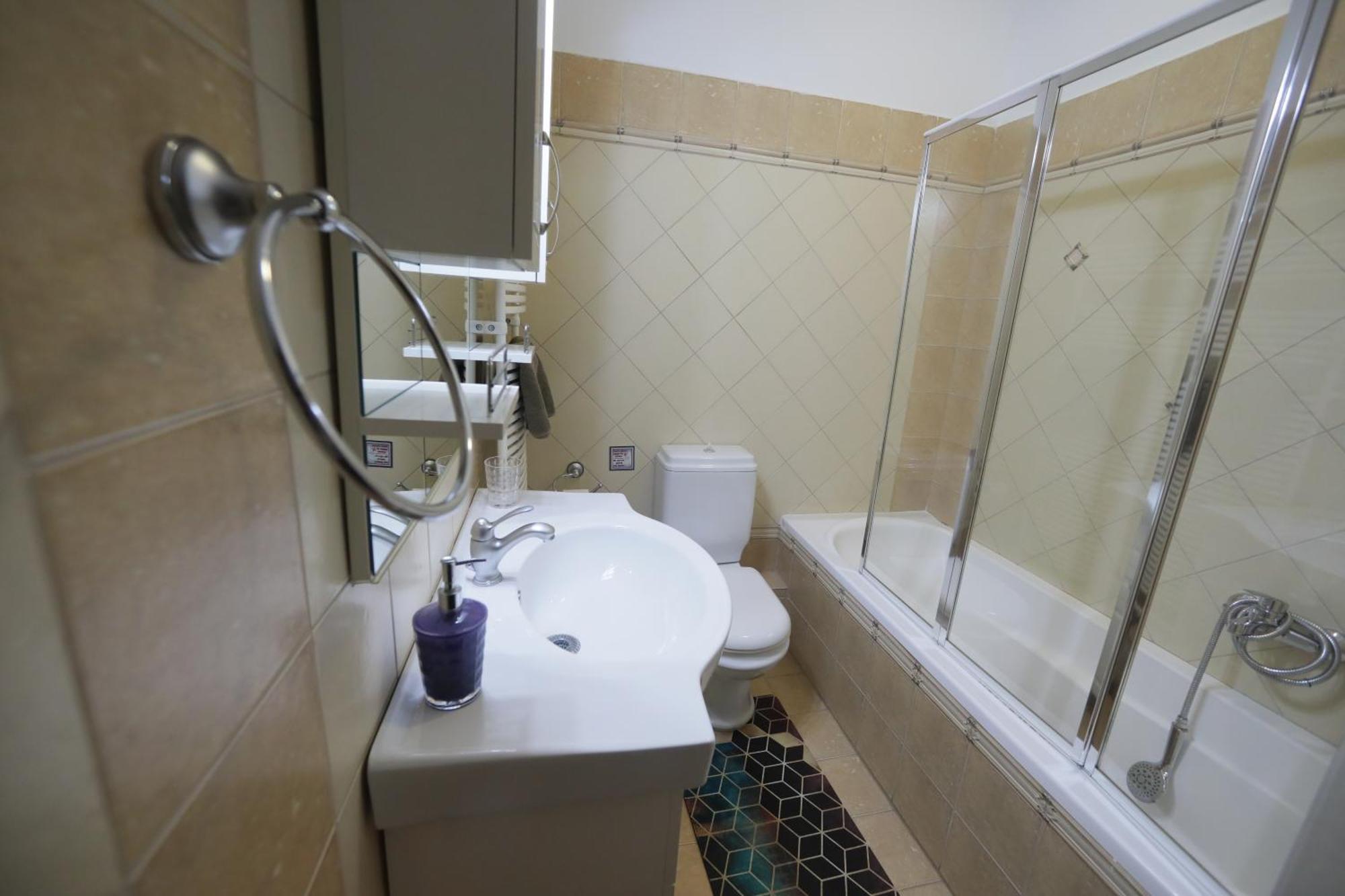 Lida'S Apartment Lake View Кастория Экстерьер фото